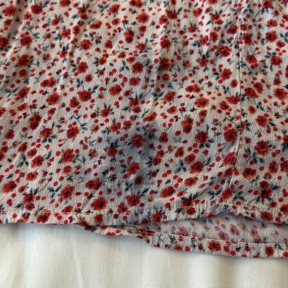 Brandy Melville skirt - Picture 4 of 4